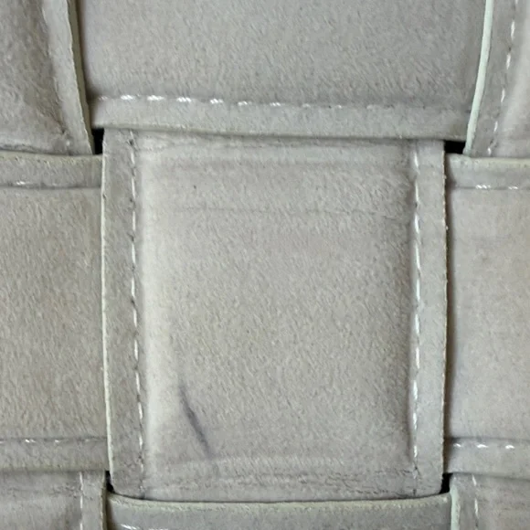 Bottega Veneta inspired Leather Woven Crossbody Bag - Picture 5 of 14